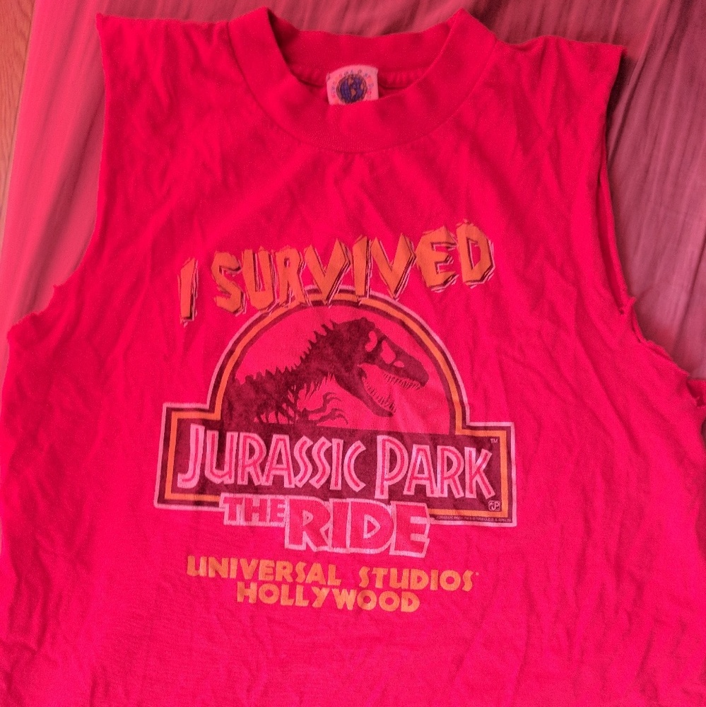 Vintage jurassic park universial studios tank tee